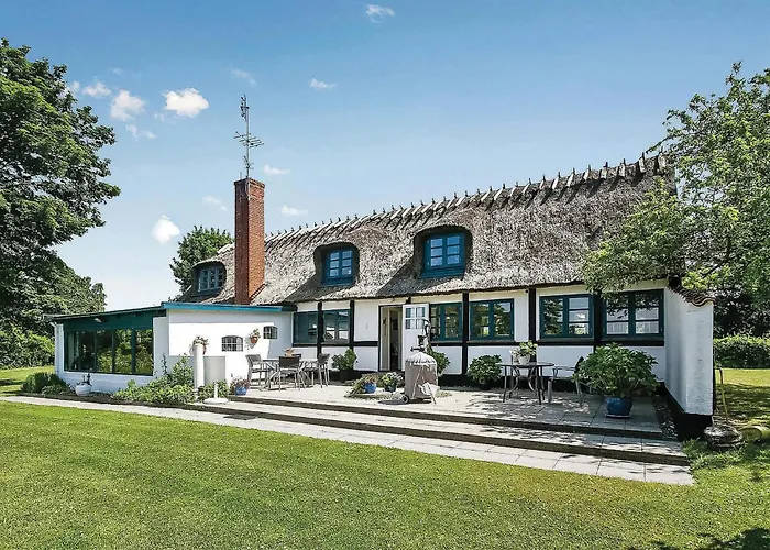 Ferienhaus Three-bedroom In